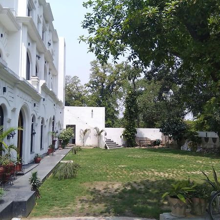 Hotel Kings Retreat Patiala Luaran gambar