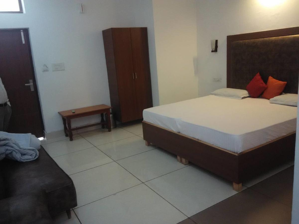Hotel Kings Retreat Patiala Luaran gambar