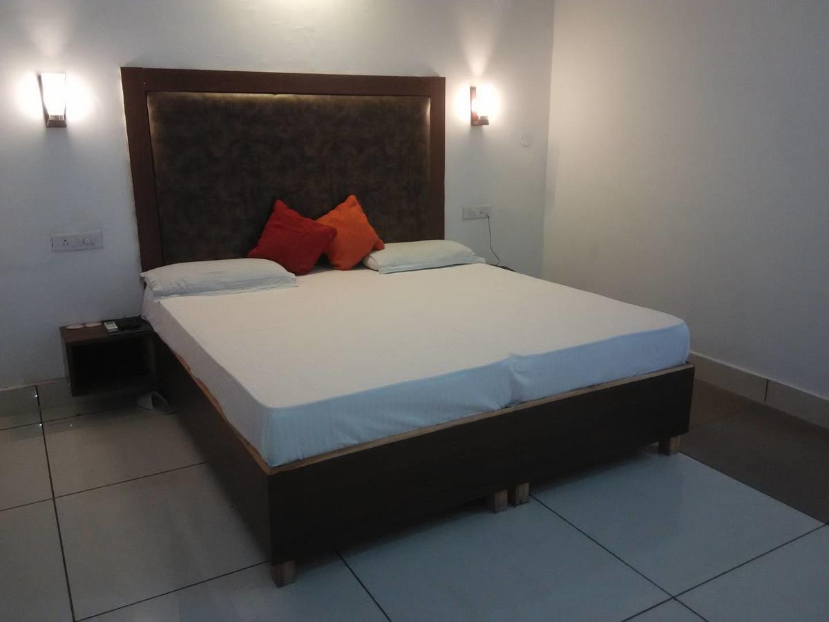 Hotel Kings Retreat Patiala Luaran gambar